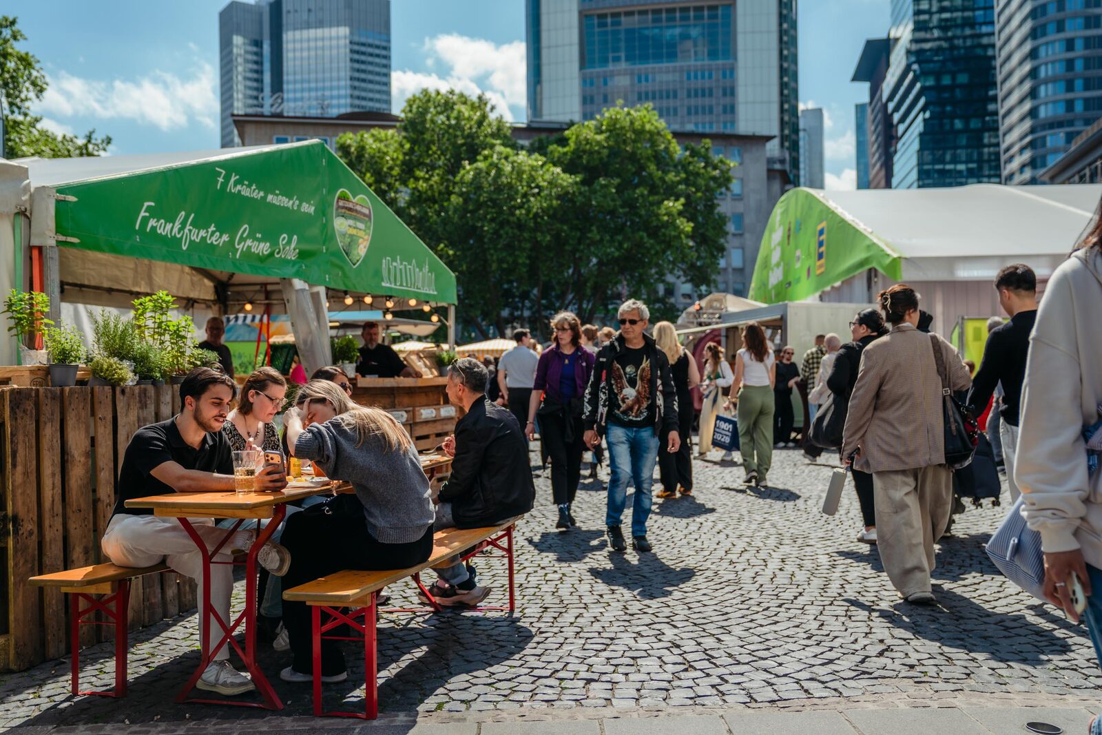 Blick über den Festivalmarkt